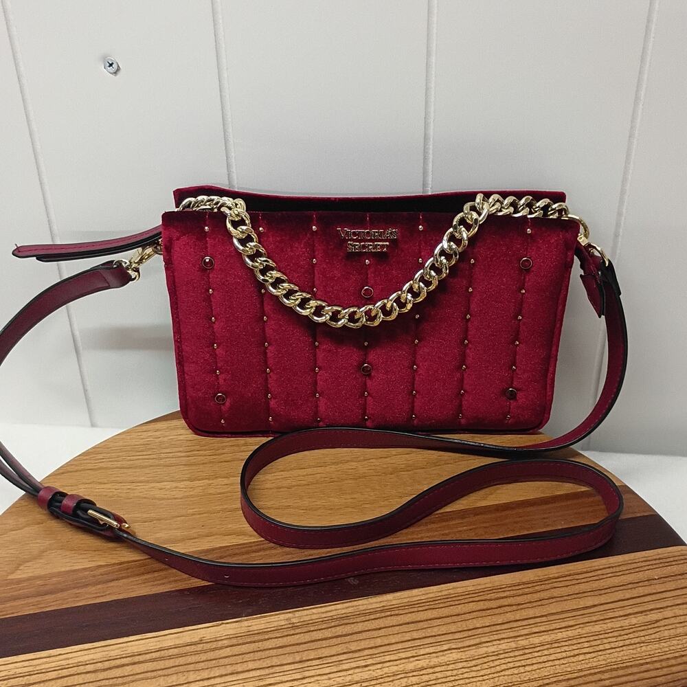 Victoria’s Secret Velvet Bond Street Shoulder Bag Cranberry Gold tone Chain Stud